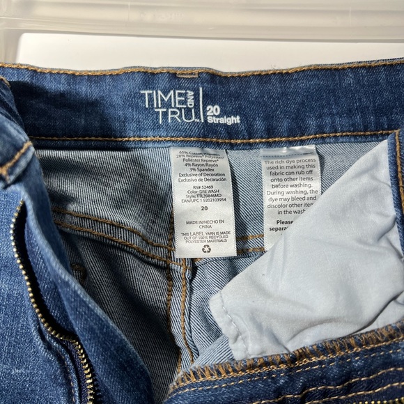Time And Tru Jeans Women's Blue Plus 20 Straight Leg Denim Ladies Distressed - Picture 3 of 8